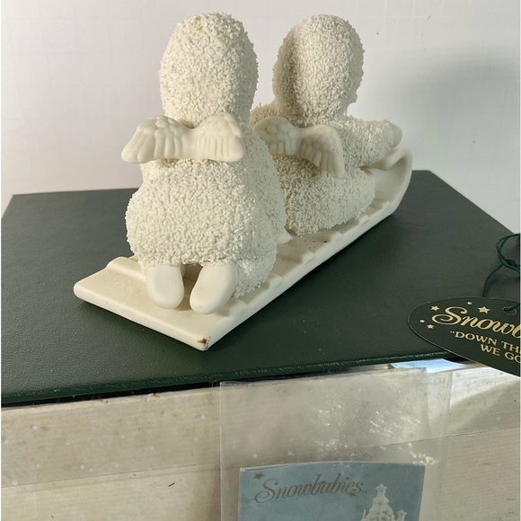 Department 56 Snowbabies sledding, Down the Hill We Go - Picture 6 of 16